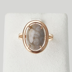 Серебряное кольцо с кораллом в золочении