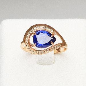 Серебряное кольцо с