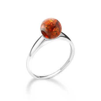 Серебряное кольцо с янтарью