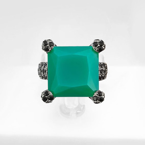 Серебряное кольцо с агатами