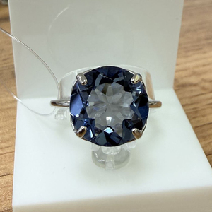 Серебряное кольцо с горным хрусталем