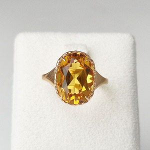 Серебряное кольцо с цитрином