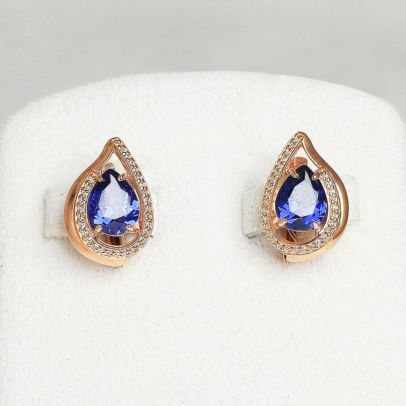 Серебряные серьги с