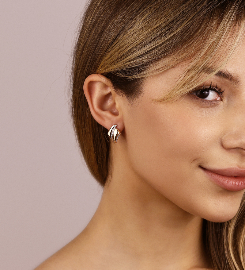 Золотые серьги с фианитами