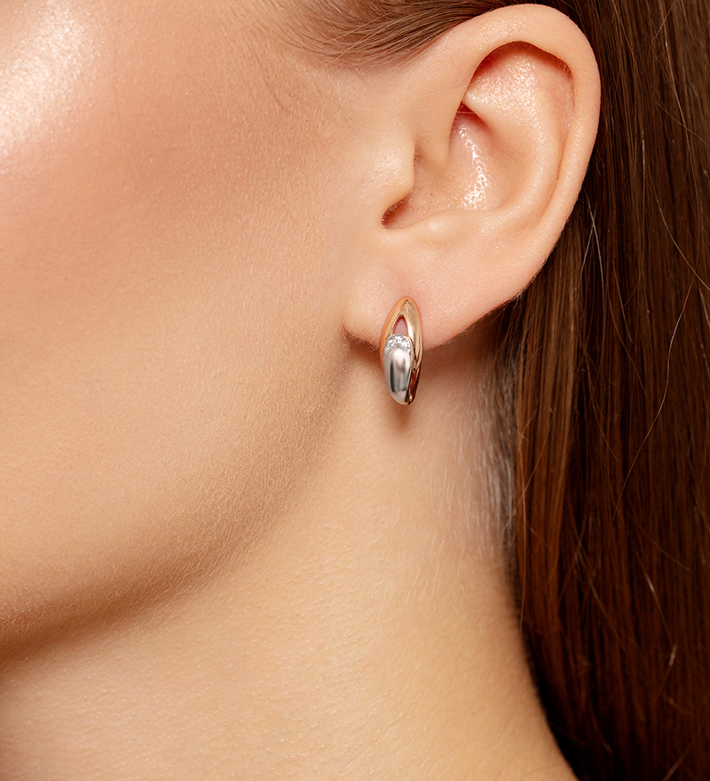 Золотые серьги с фианитами