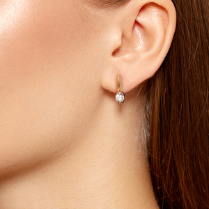 Золотые серьги с фианитом