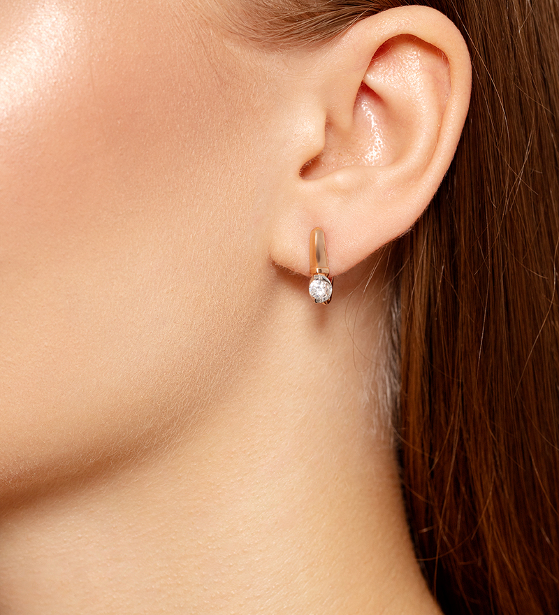 Золотые серьги с фианитом