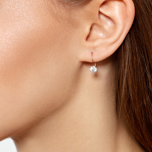 Золотые серьги с фианитом и фианитом