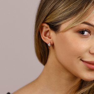 Золотые серьги с фианитами