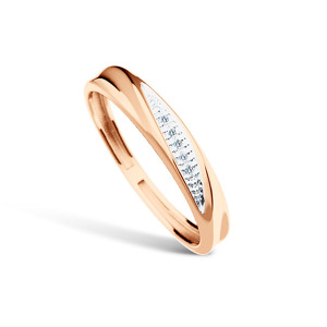 Золотое кольцо с бриллиантами