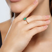 Золотое кольцо с изумрудом