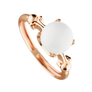 Золотое кольцо с жемчугом