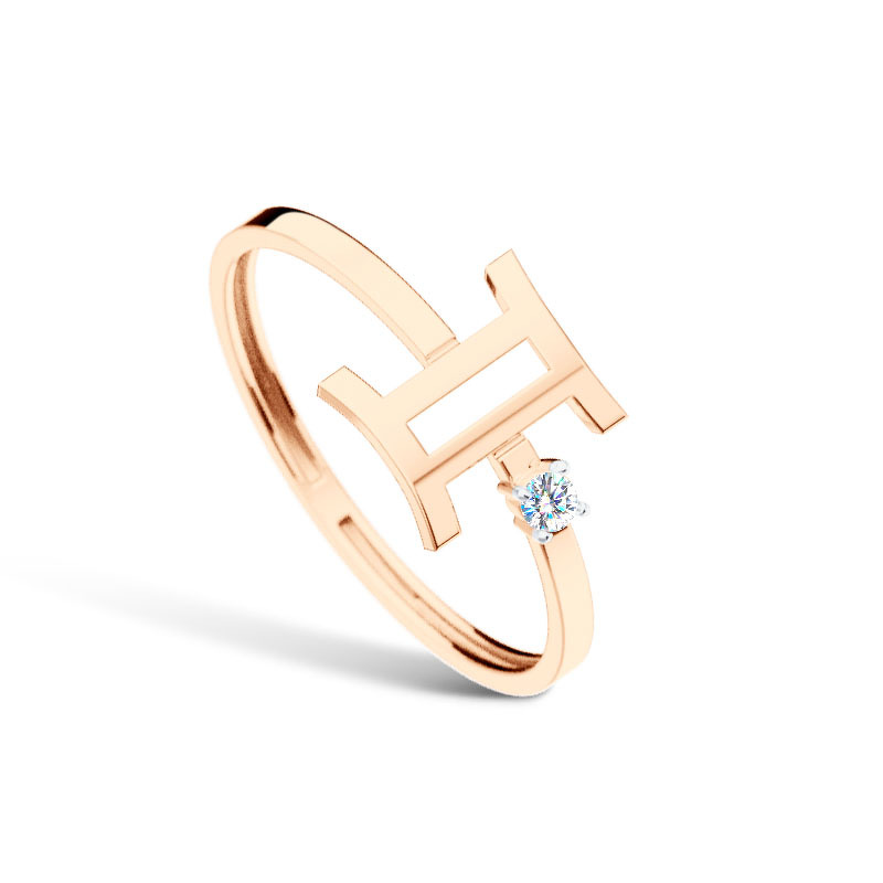 Золотое кольцо с бриллиантом синт.