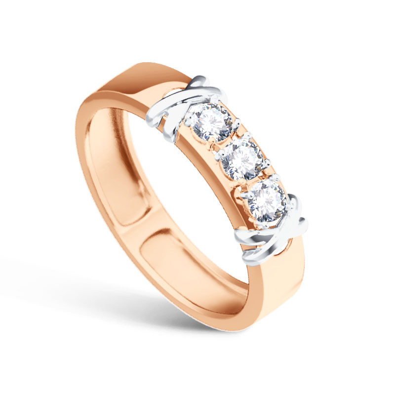 Золотое кольцо с муассанитами