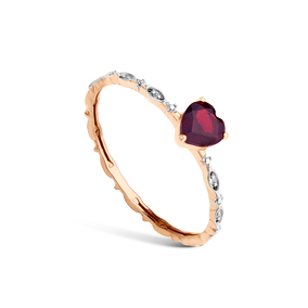 Золотое кольцо с гранатом и бриллиантами