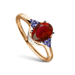 Золотое кольцо с гранатом, сапфирами и фианитами