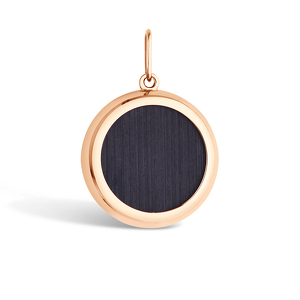 Золотая подвеска с грабом