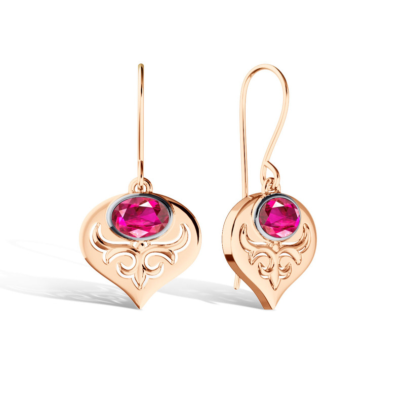 Золотые серьги с рубином