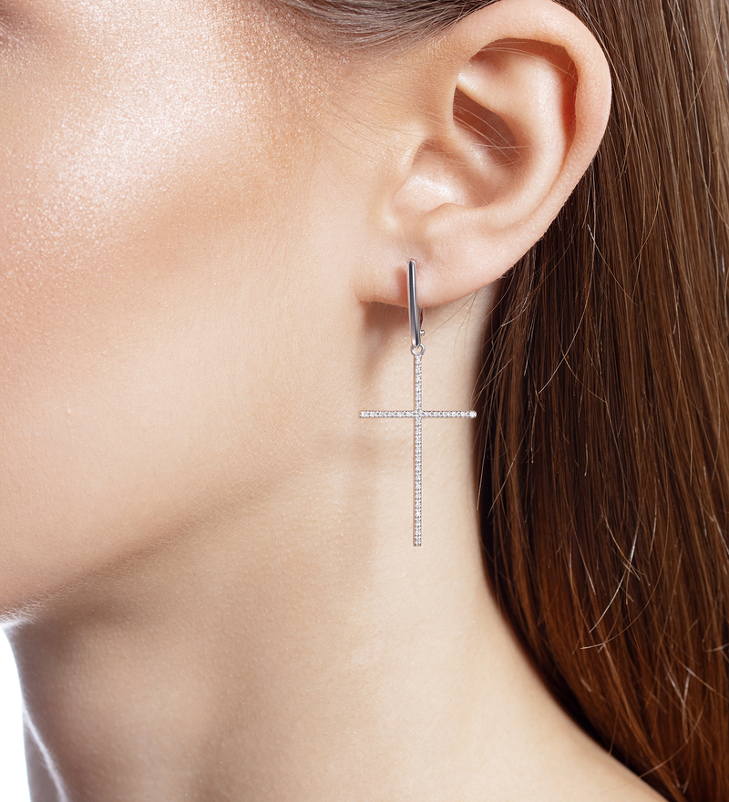 Золотые серьги с бриллиантами