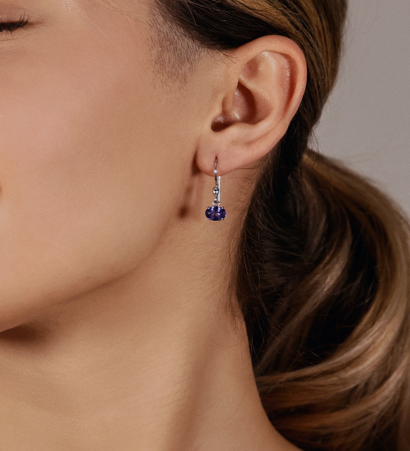 Золотые серьги с танзанитом