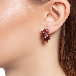 Серебряные серьги с гранатами