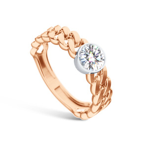 Серебряное кольцо с муассанитом