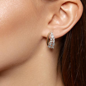 Серебряные серьги с бриллиантами