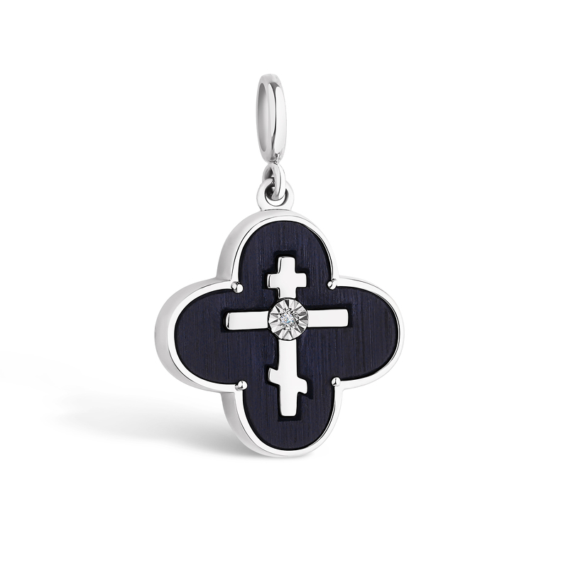 Серебряная подвеска с грабом и бриллиантом