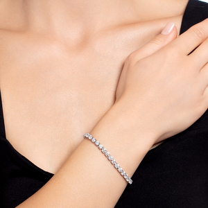 Серебряный браслет с фианитами