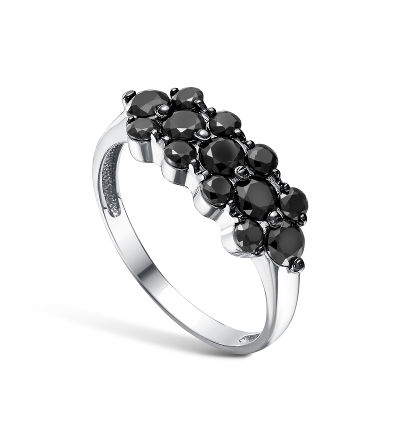 Серебряное кольцо с шпинелями