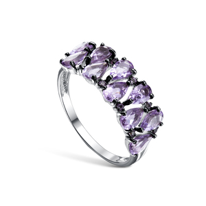 Серебряное кольцо с аметистами