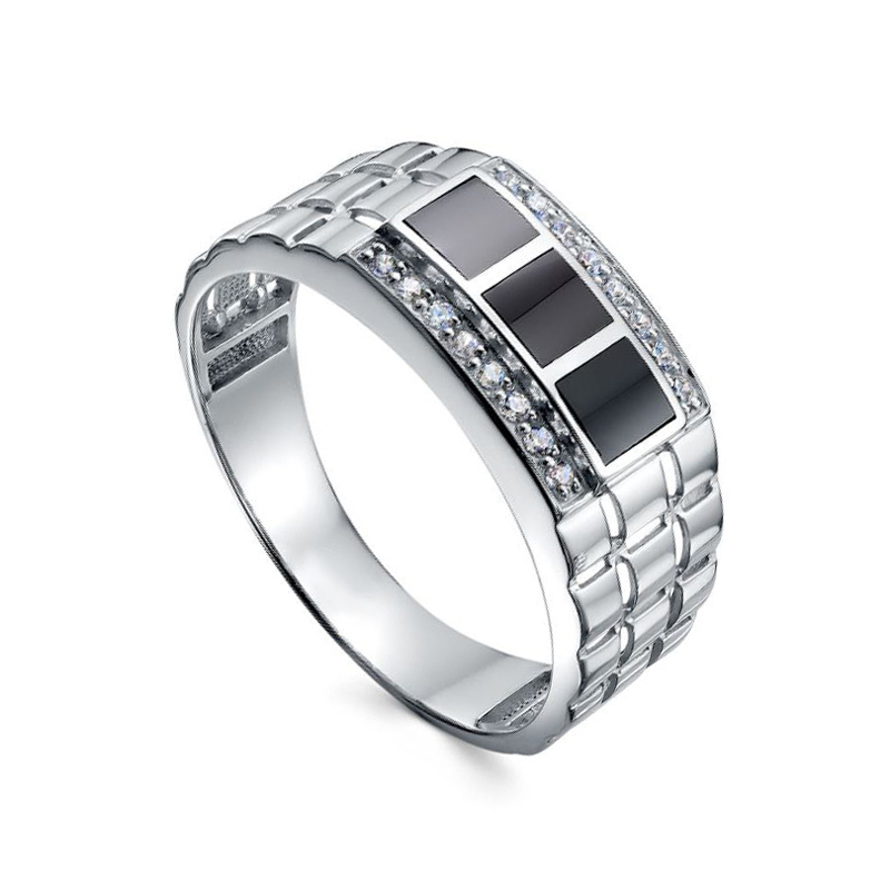 Серебряное кольцо с фианитами