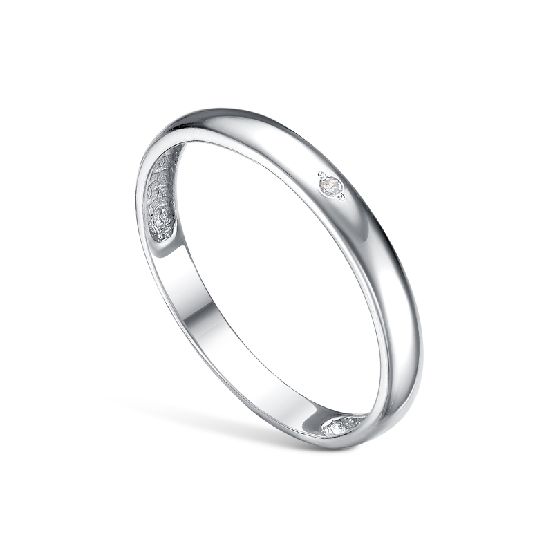 Серебряное кольцо с бриллиантом