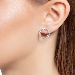 Серебряные серьги-пусеты с фианитами