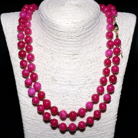 Агат 686 бусы фуксия шар10мм тон. Бразилия, пирит