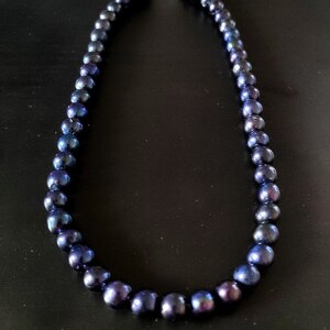 Бусы из ювелирного сплава