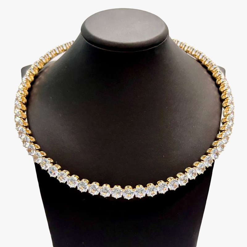 Колье из ювелирного сплава в золочении