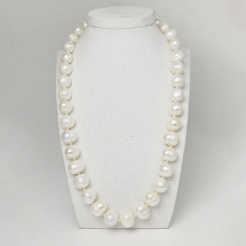 Жемчуг 326 бусы жемчуг белый 14-12мм Индонезия кул