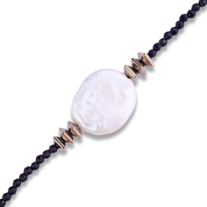 Жемчуг 591 бусы белый мабе овал 17х14мм, шпинель 2