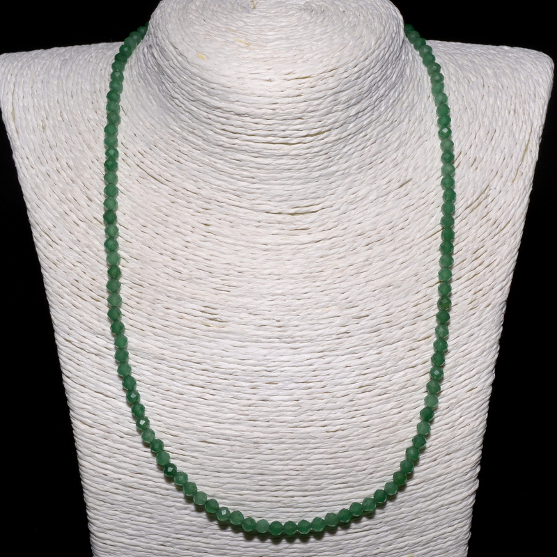 Изумруд 069 бусы шар грань 4-4,5мм восст. и обл. и