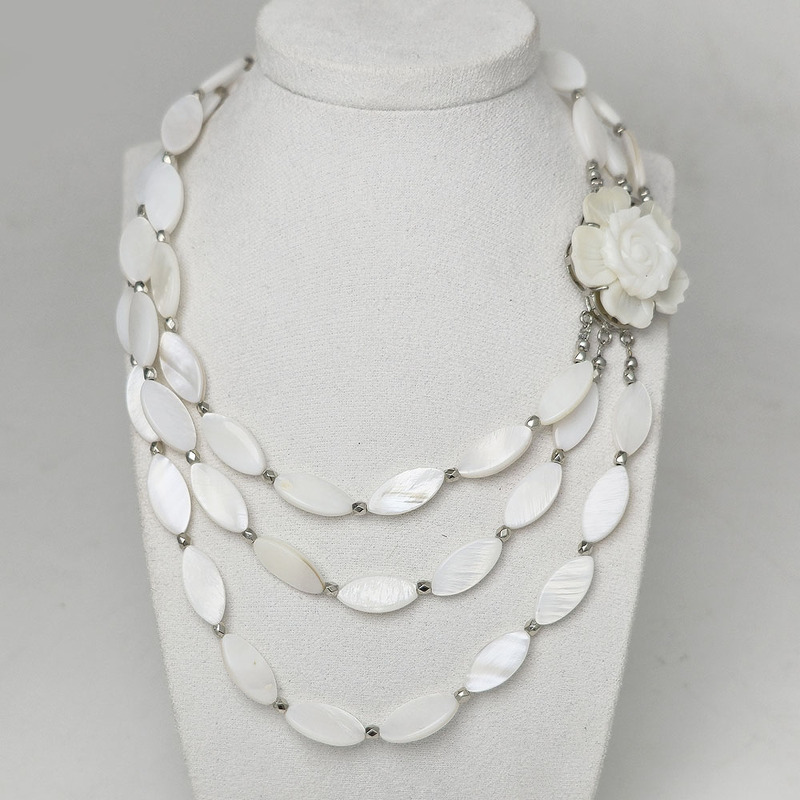 Перламутр 726 бусы перламутр 3 ряда бело-сливочный