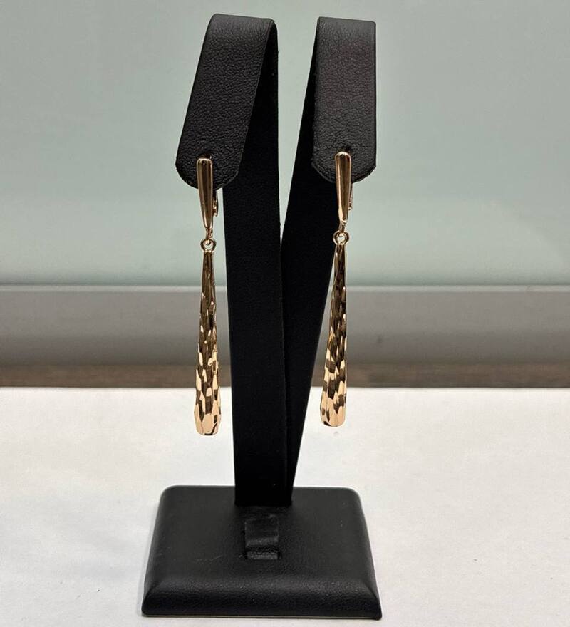 Серьги из ювелирного сплава в золочении