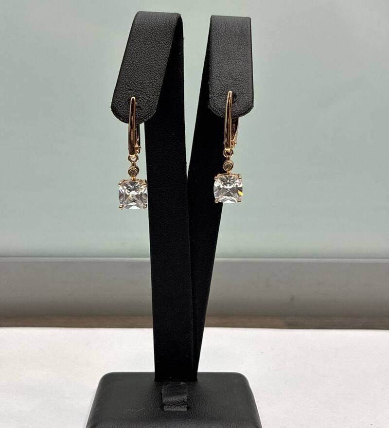 Серьги из ювелирного сплава в золочении