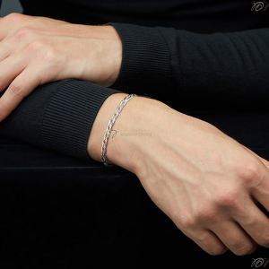 Серебряный браслет «Ромб тройной» с алмазной огранкой